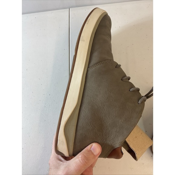 OluKai Papaku 'Ili Mens Gray Leather Chukka Boots Shoes US M 11.5 EUR 44.5 - Picture 9 of 14